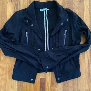 Maurice’s casual cropped black jacket sz small EUC